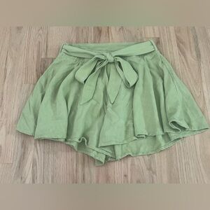 Women’s Petal & Pup Light Green Tie-Waist Shorts